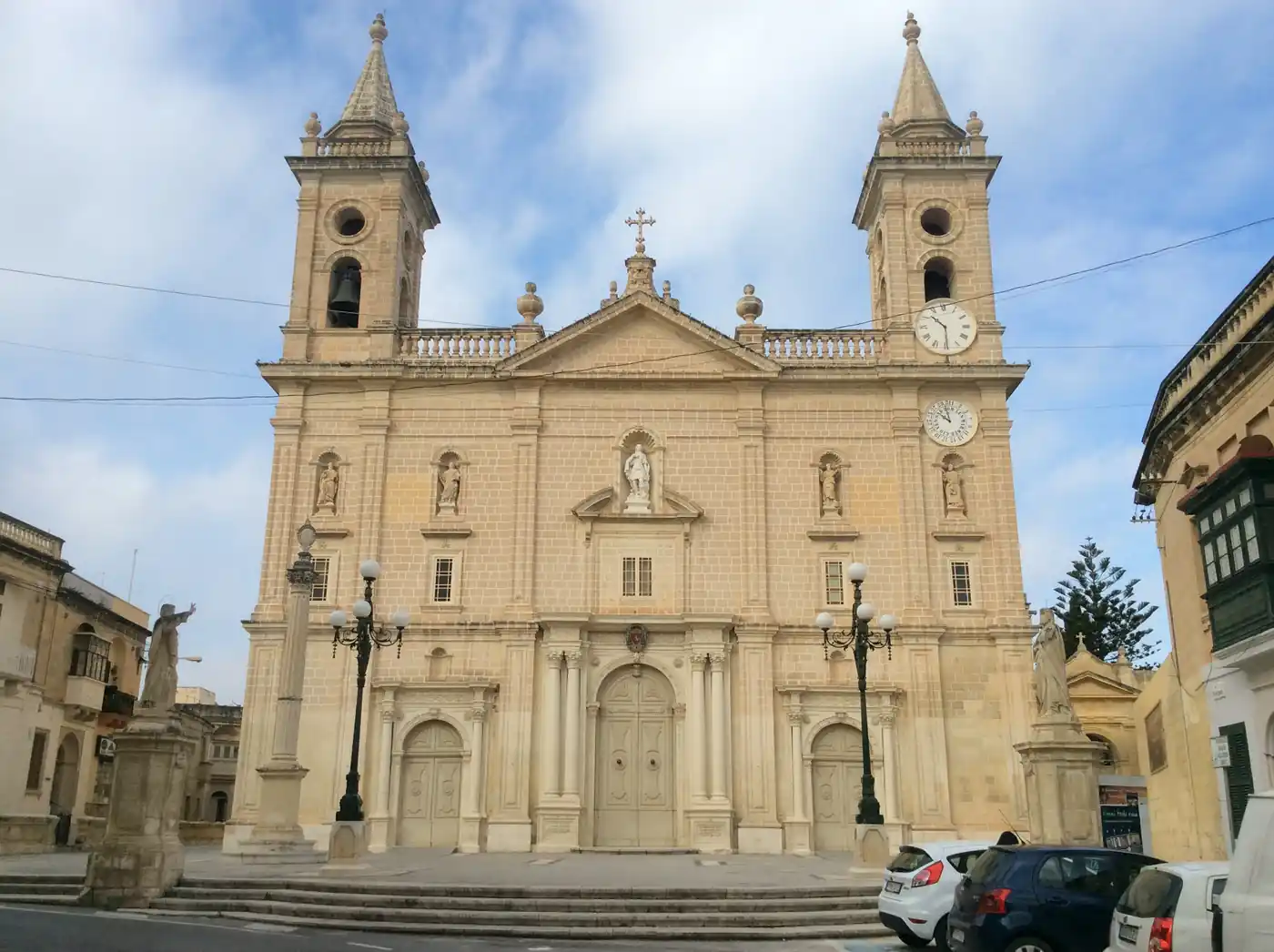 Parish Church of St George, Qormi church exterior