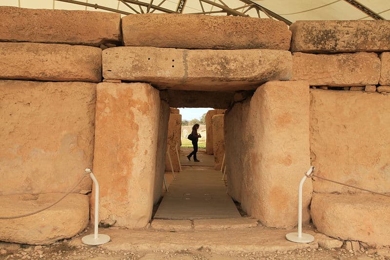 A Journey Through Time: Discovering Malta’s Mnajdra and Ħaġar Qim Temples